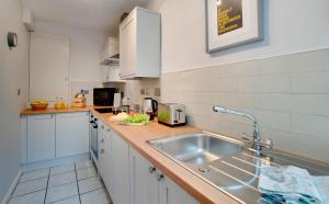 Dodds Lane - Cosy 1 Bed Apartment