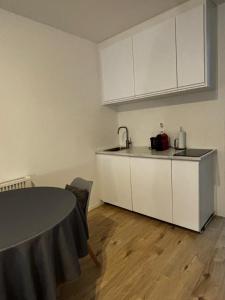 Studio, à proximité du centre et de la mer