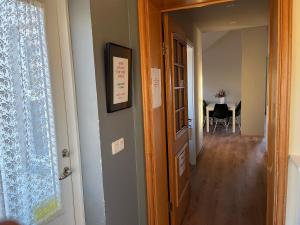 Hvammur Apartments by the Harbour