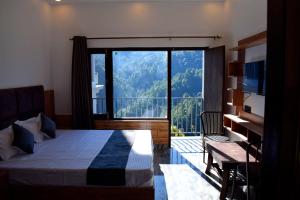 Hotel Breezewood Wonders