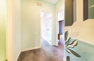 A I R Sorrento Luxury House