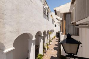 Duplex with sunny terrace located in Mijas Pueblo