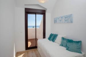 NEW Apartment in Benalmadena Pueblo with views
