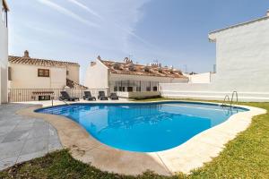 New Renovated Central Apartment with Modern Touch