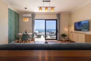 Heart of Mijas Gorgeous Flat with Panoramic View