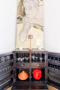 Principe House, Central Rome, 3 bedroom 2 bath, Elegant Apartment full of Light