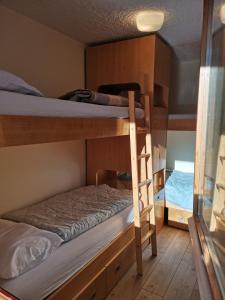 Accogliente trilocale in pista a Folgarida