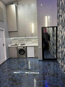 Luxe Studio with Jacuzzi