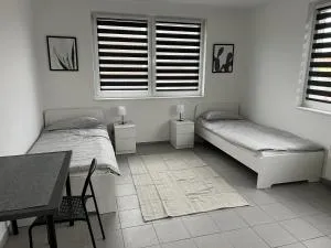 Aparts Room Hannover Centrum - Ronnenberg