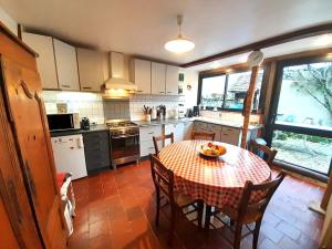 Belle maison de ville 4 chb cour privee