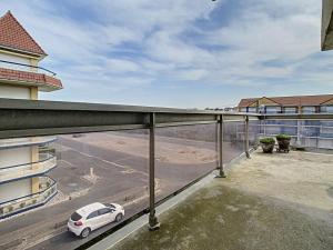 Appartement à 50m de la plage avec balcon, animaux acceptés - FR-1-236-64