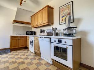 Maisons de vacances Villa Anglo-Normande a Stella-Plage, Jardin, Proche Mer et Commerces, Ideal Famille, 6 Pers. - FR-1-236-78 : photos des chambres