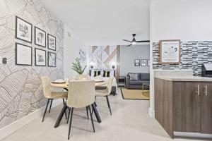 Miami Beach Studio Modern Oasis