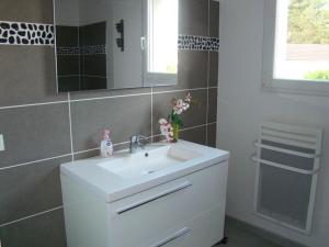 Maisons de vacances Maison familiale 3 chambres a Stella-Plage avec jardin, parking et WIFI - FR-1-236-108 : photos des chambres