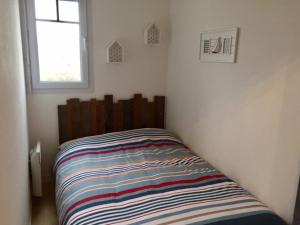 Bel appartement 2 chambres à 100m de la plage avec terrasse et parking, idéal pour familles - FR-1-236-121