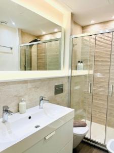 Central and spacious apartment-Historic Center