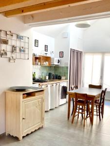 Maisons de vacances La Petite Maison : photos des chambres