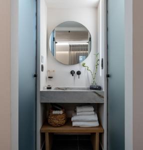 Skia, Premium Key Collection