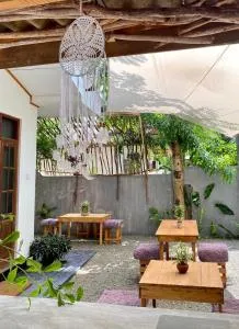 seacret soul Villa & Café - Madihe East