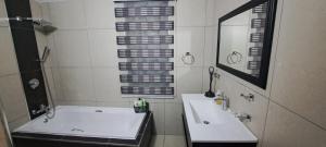 The Southern Views Unit 2 - Private