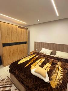 LUXURY HOTEL APARTMENT 2bedroom front of City Stars