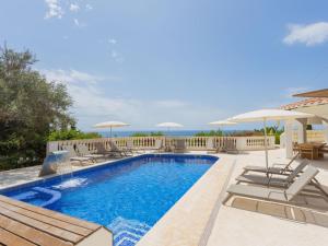 Villa Villa Maitreya by Interhome