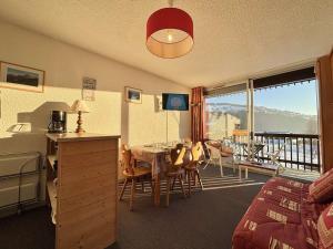 Appartements Studio cosy au pied des pistes avec piscine et parking - 4 pers - FR-1-595-19 : photos des chambres