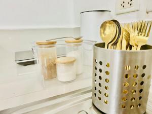 2BR Relaxing Oasis with pool access Sorrento Oasis