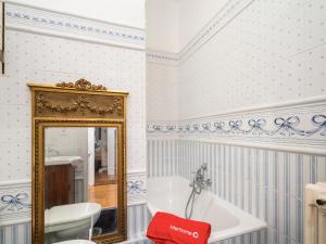 Apartment Le Caroline by Interhome