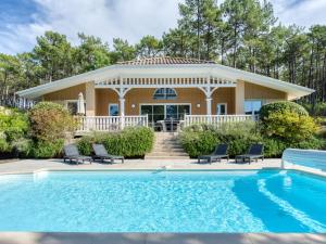 Holiday Home Atlantic Green by Interhome - 3hvězdičkové hotely ve městě Lacanau-Océan