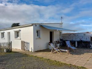 Maisons de vacances Holiday Home Charme de la Petite Bosse by Interhome : photos des chambres