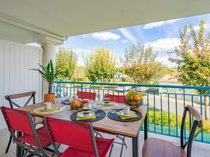 Appartements Apartment Les Hautes Folies-9 by Interhome : photos des chambres