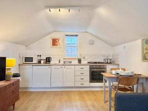 The Coach House, Penzance- Cosy Nook for 2