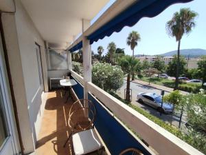 Olbus Riquier, Stylish and Bright Apt, Wifi