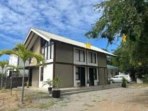 Cione beach house - Bulala