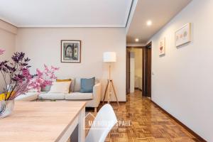 MyHouseSpain - Amplio y céntrico piso en Oviedo
