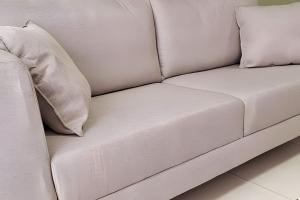 Apto Lindo com Ar condicionado ao lado da UEM