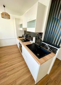 Appartements Cozy apartment with parking and panoramic views! : photos des chambres