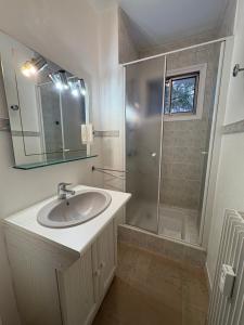 Hotels Cit'hotel Le Chris'tel hotel et restaurant : photos des chambres