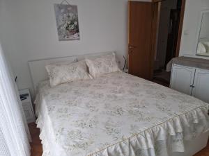 "Apartment Zagreb Idila Center", with a balcony, speed WiFi