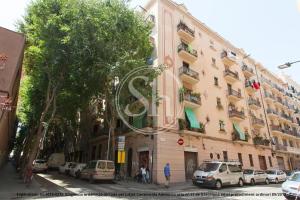 Cozy apartment near Sagrada Familia