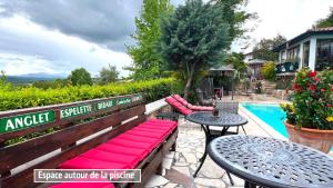 Villas Villa Merkel - 27 pers - 11 chambr - 10 WC - Piscine : photos des chambres