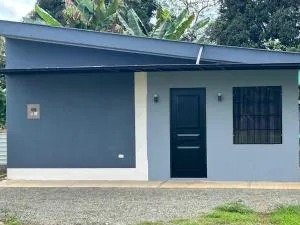 Alojamiento Coral - Naranjito