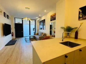 GOLD SUITE APARMENT Wifi AC SERVICES E1 - Moratalaz