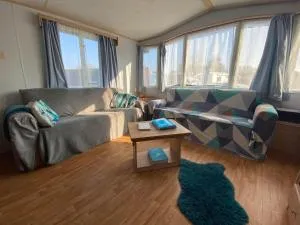 Mobilhome de Lucie et Julien - 莱马特