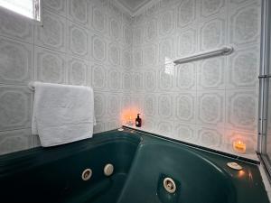 Apartamento cerca a Estadio con balcon y 5 habitaciones