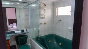 Apartamento cerca a Estadio con balcon y 5 habitaciones