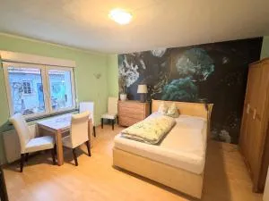 Bauernhof Privatzimmer Reni mit Gemeinschaftsbad Free WiFi - Lauchröden