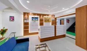 Hotel Sandhya Near Park - Nayāgarh