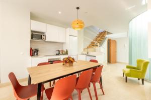 Tentudia Charming Apartments with Private Roof-Top or Patio in San Bernardo By OCityzen